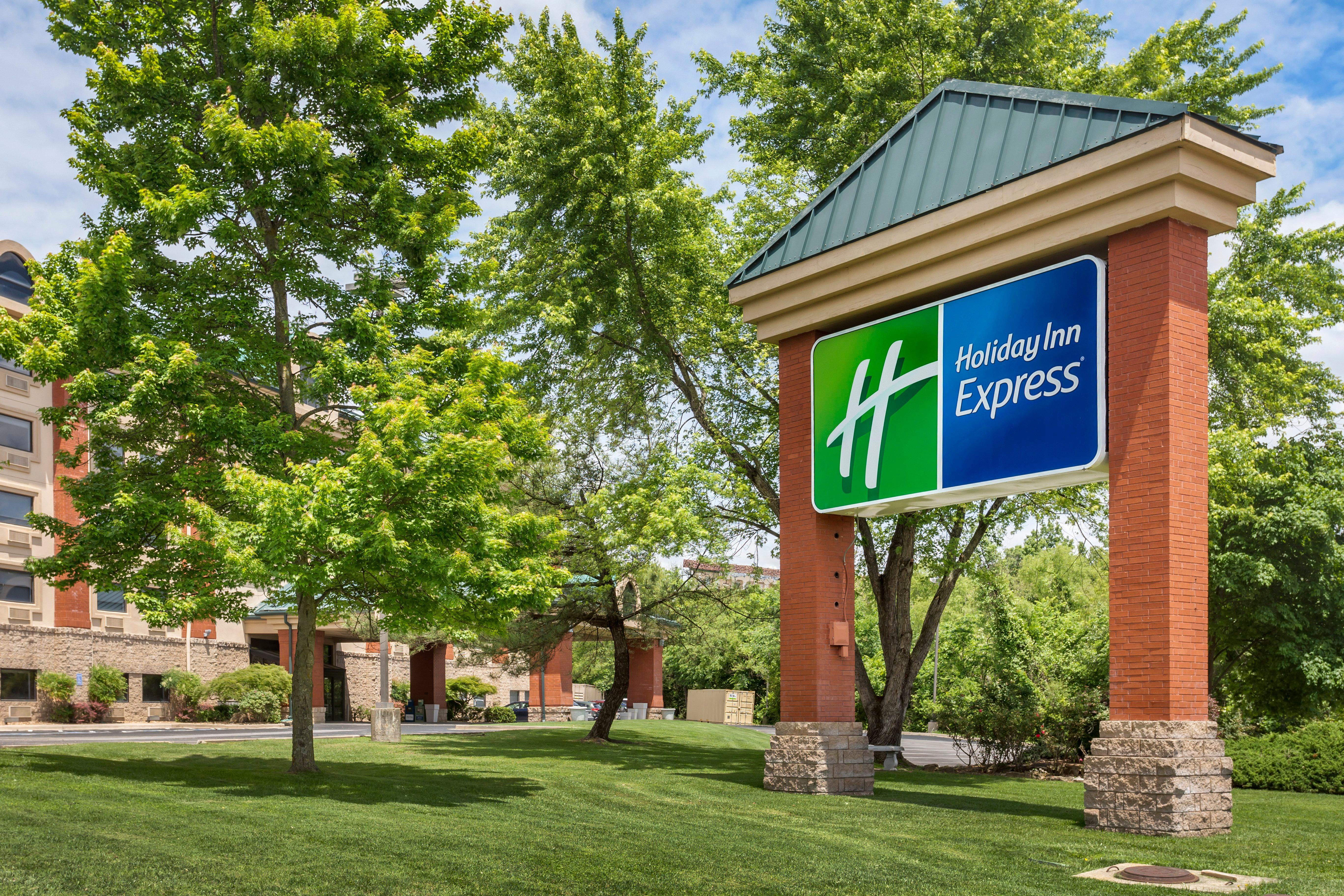Holiday Inn Express Branson- Green Mountain Drive By Ihg Exterior photo