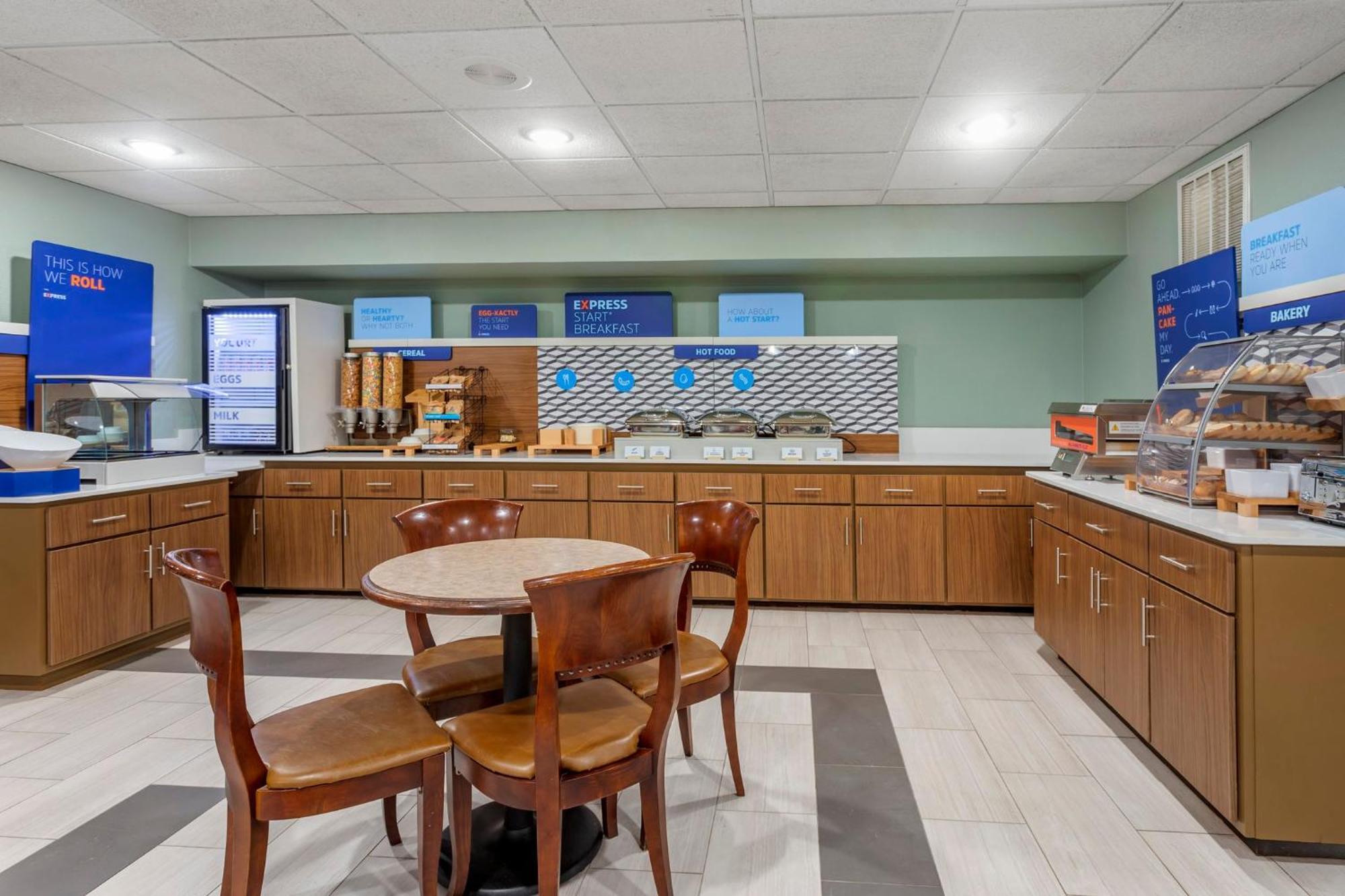 Holiday Inn Express Branson- Green Mountain Drive By Ihg Exterior photo