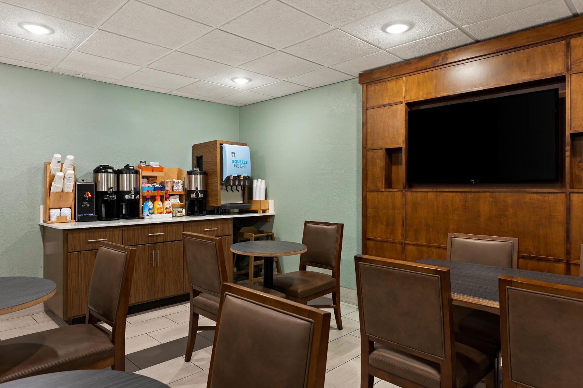 Holiday Inn Express Branson- Green Mountain Drive By Ihg Exterior photo